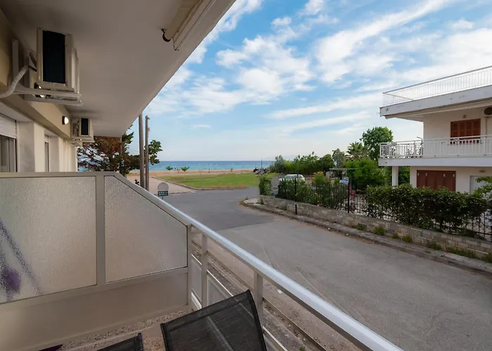 Happy Ellen Seafront Apartments By Travel Pro Services - Nea Plagia Halkidiki