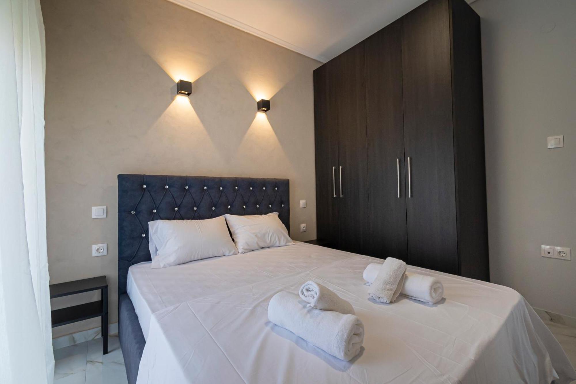 Happy Ellen Seafront By Travel Pro Services - Nea Plagia Halkidiki Flogita