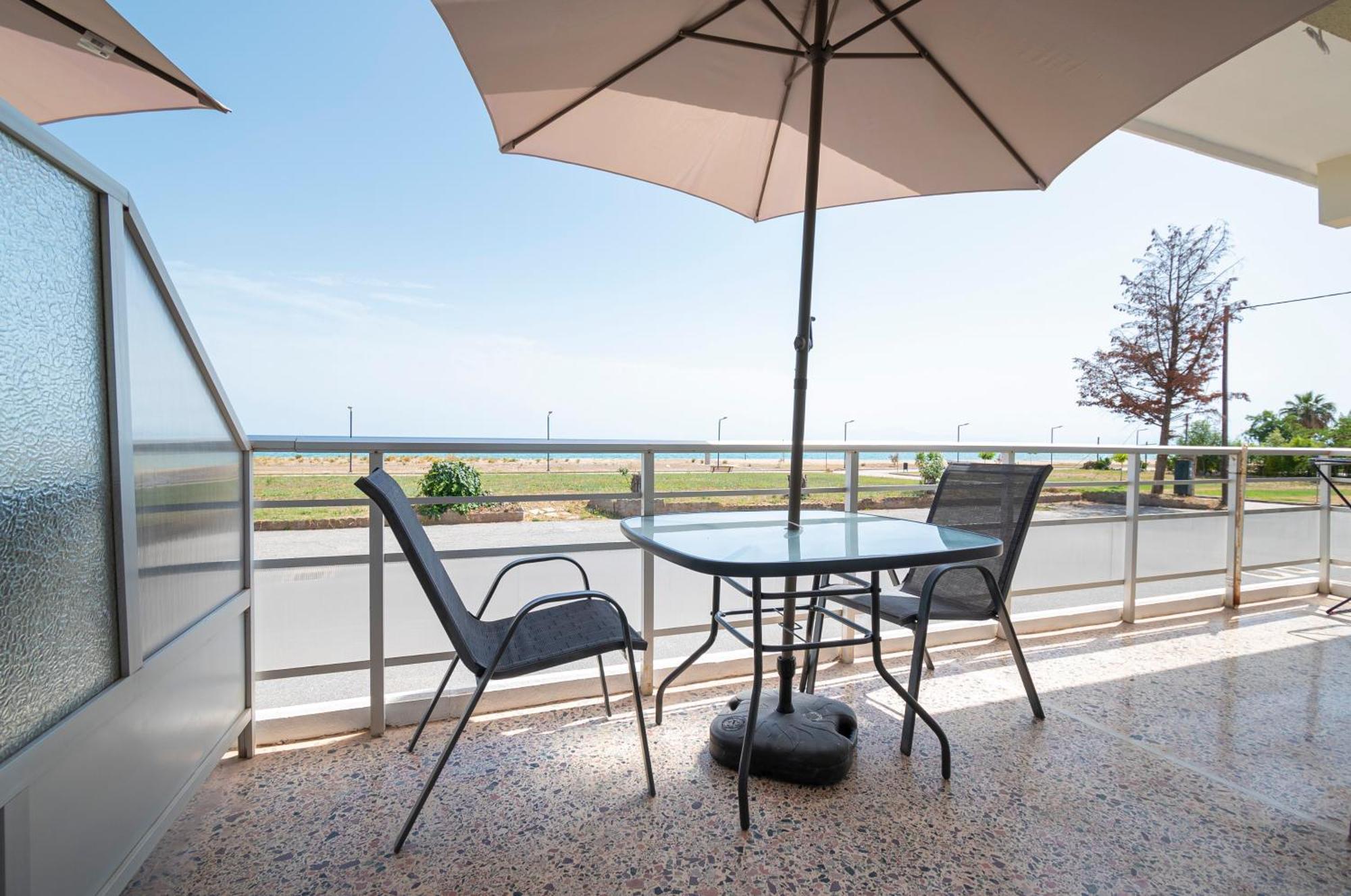 Happy Ellen Seafront By Travel Pro Services - Nea Plagia Halkidiki Apartment