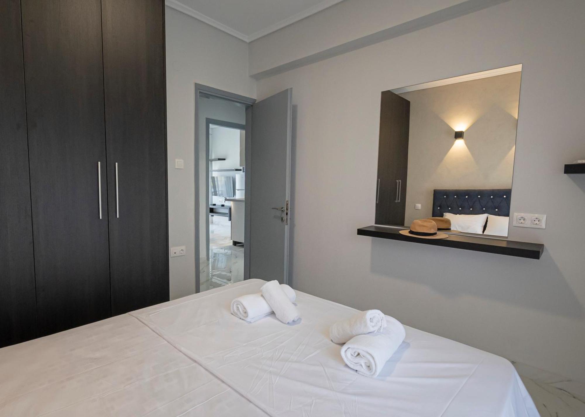Happy Ellen Seafront By Travel Pro Services - Nea Plagia Halkidiki Apartment