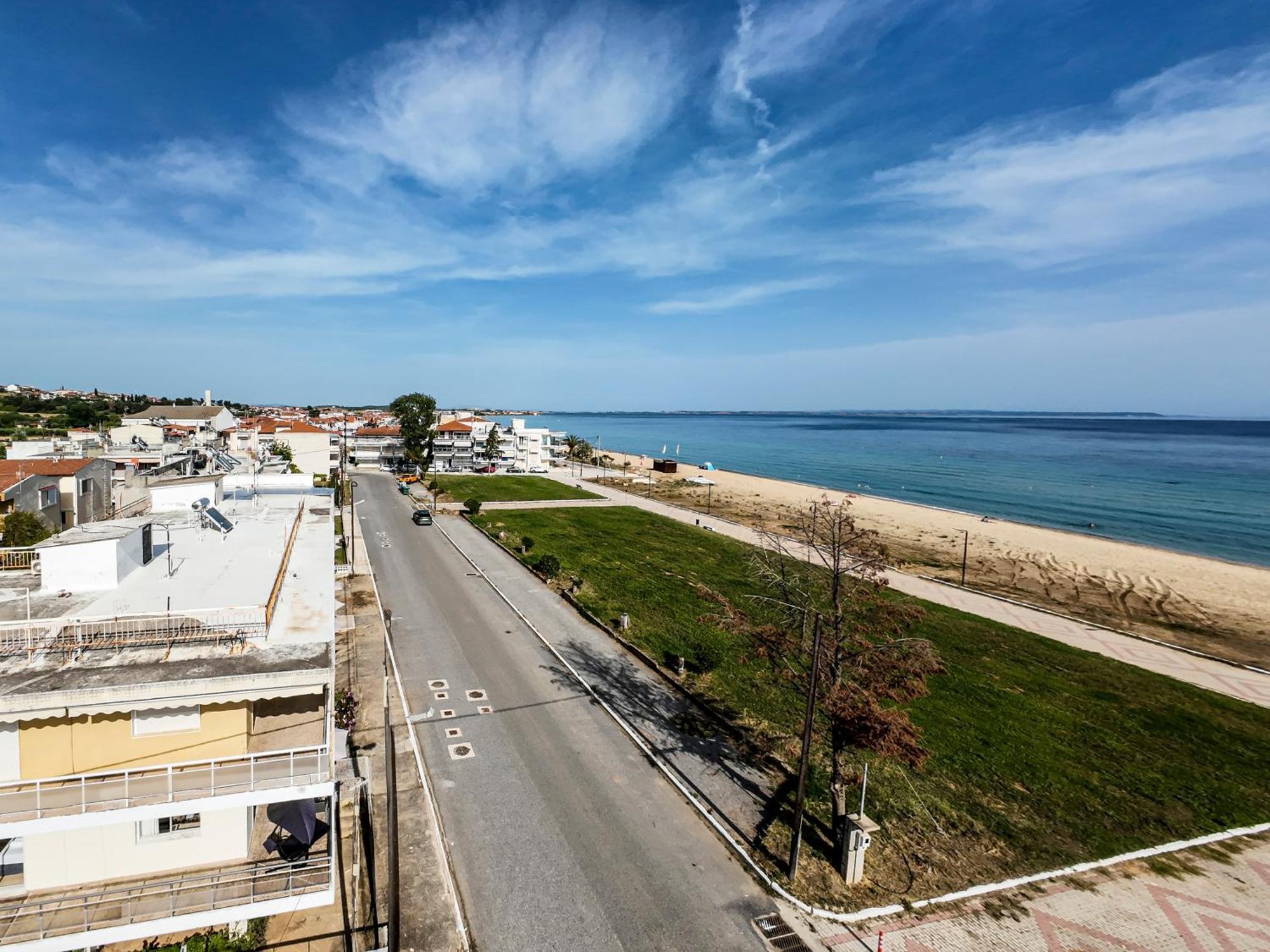 Happy Ellen Seafront By Travel Pro Services - Nea Plagia Halkidiki Flogita