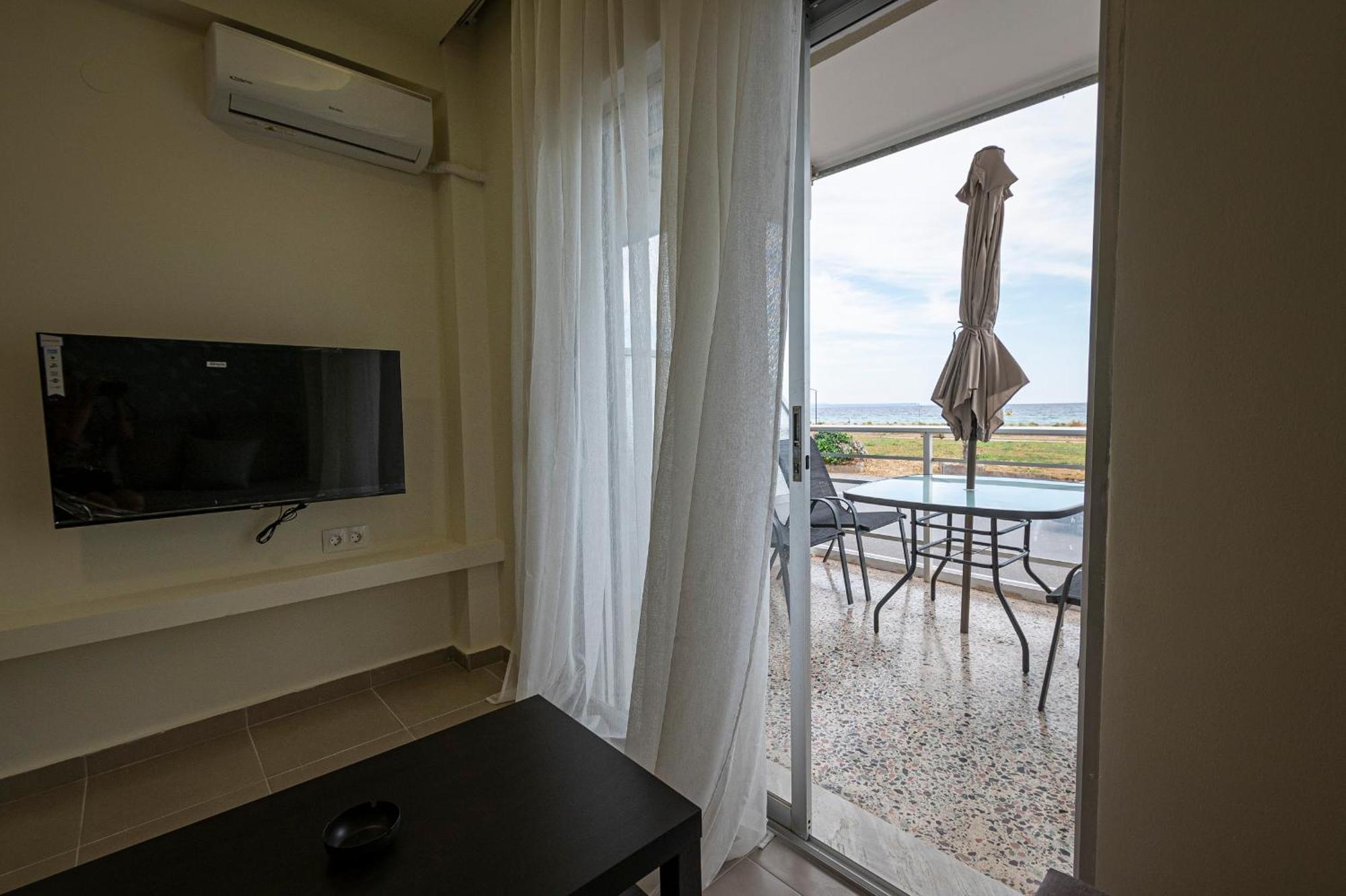 Apartment Happy Ellen Seafront By Travel Pro Services - Nea Plagia Halkidiki Flogita