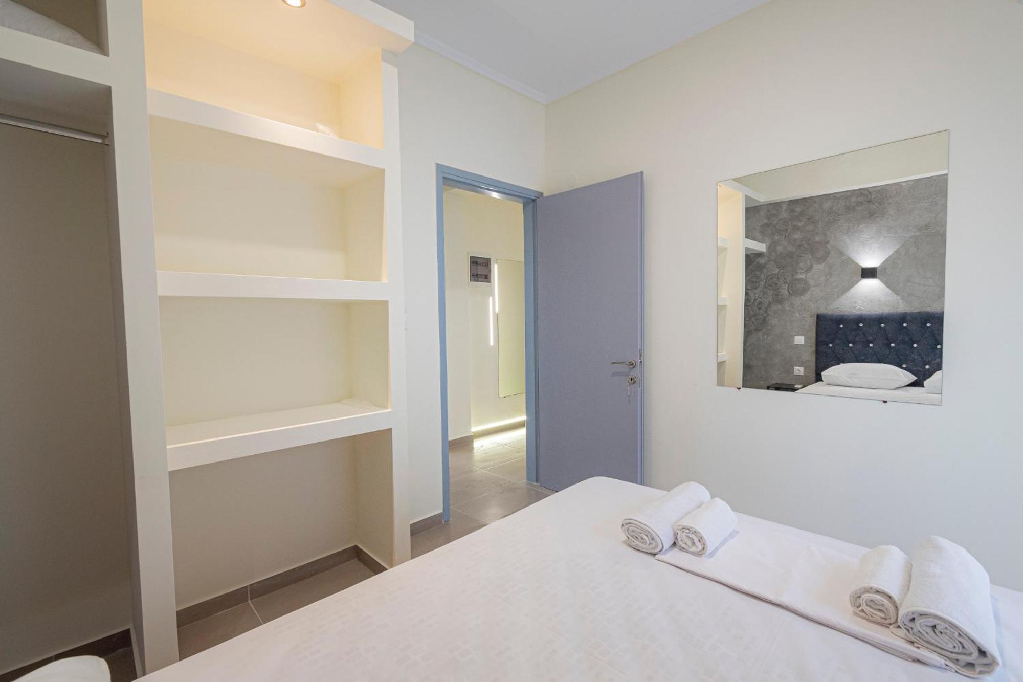 Happy Ellen Seafront By Travel Pro Services - Nea Plagia Halkidiki Apartment