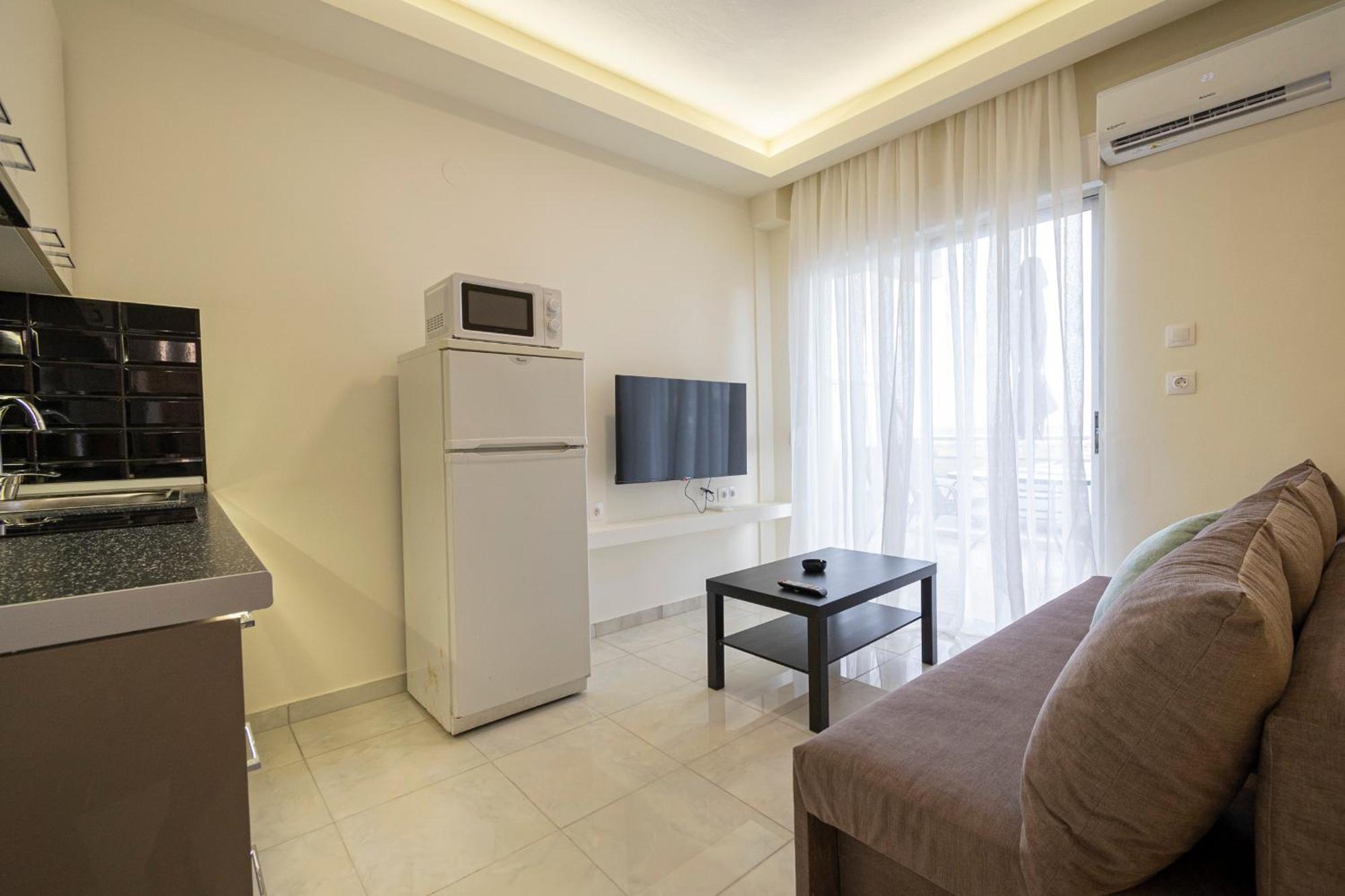 Apartment Happy Ellen Seafront By Travel Pro Services - Nea Plagia Halkidiki *